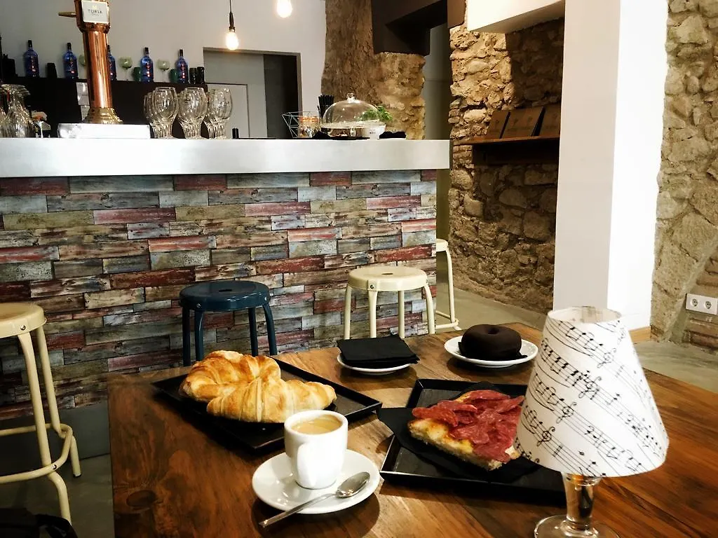 Girona Housing Ginesta 9 0*,